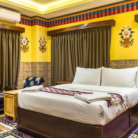 White Dragon Hotel Punakha Exterior foto
