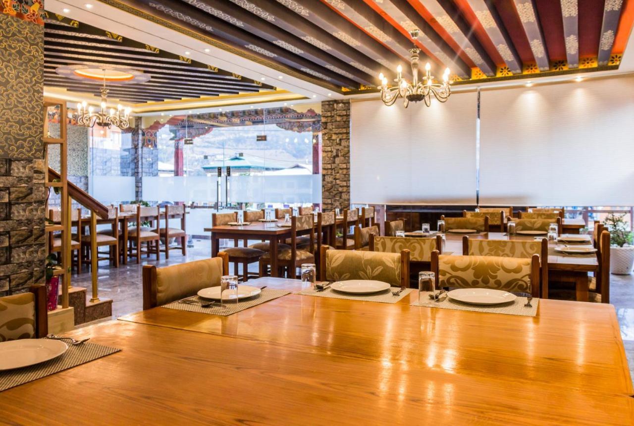 White Dragon Hotel Punakha Exterior foto